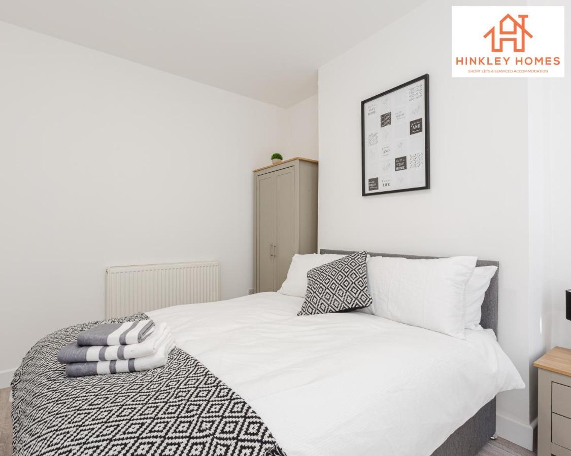 New Immaculate 5bed - Parking - Links - 5 By Hinkley Homes Short Lets & Serviced *